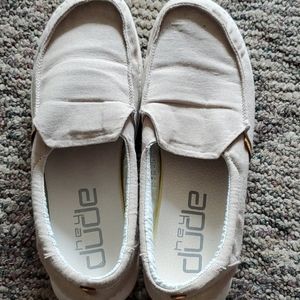 Hey Dude shoes